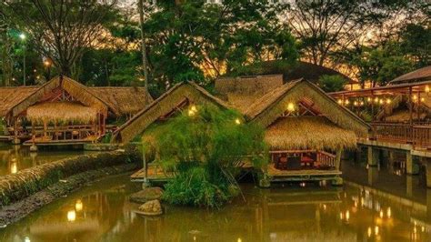 Hanya saja, pengunjung dari luar daerah bandung dan jawa barat masih. Ini Rekomendasi Daftar 12 Tempat Wisata di Puncak Bogor untuk Dikunjungi Saat Liburan Akhir ...