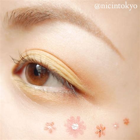 Beauty Spots Faux Freckle Temporary Face Tattoos Paperself