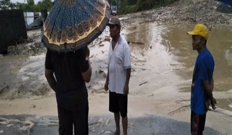 lagi luapan banjir putus akses jalan banggai touna sulawesi tengah