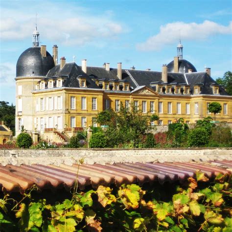 French Chateaux with Theatres You Can Visit | French Waterways
