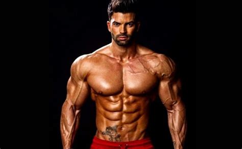 Top 10 Best Natural Bodybuilders Who Dont Use Steroids