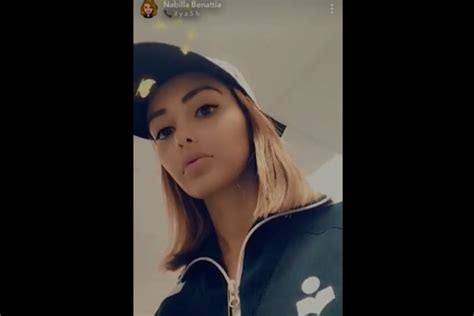 Video Nabilla Nettoie Des Toilettes Sur Snapchat Metrotime