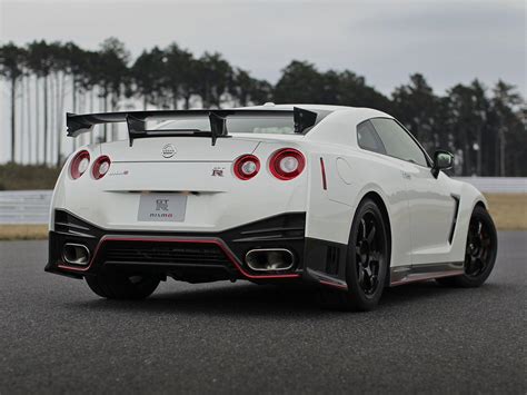 Only the best hd background pictures. Nissan GTR R35 HD Wallpapers - Wallpaper Cave