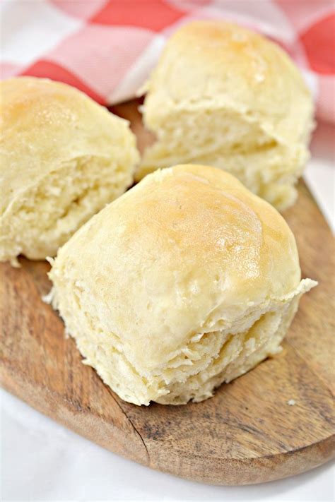 soft buttery yeast rolls recipe yeast rolls baked dishes yeast rolls recipe