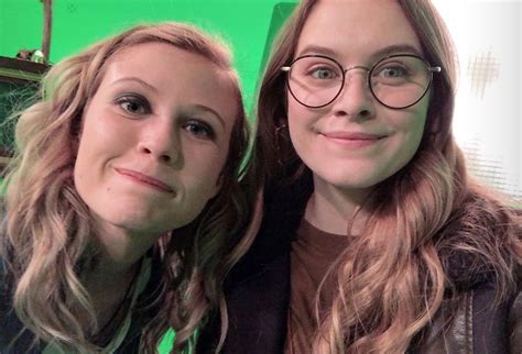 Rose And Tiera Polly Cooper Tiera Skovbye Ouat Cast Supergirl And