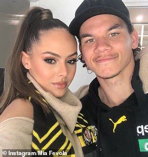 11 hours ago · mia fevola has been forced to apologise after posting on social media that she was escaping to her family holiday house for lockdown. Brendan Fevola's daughter Mia cheers on Daniel Rioli at ...