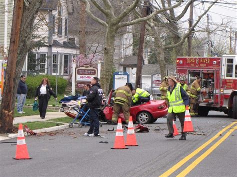 47 Year Old Woman Dies After One Vehicle Accident On Main Street Toms