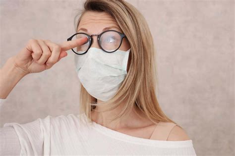 How To Wear A Face Mask Without Fogging Your Glasses Eye Associates