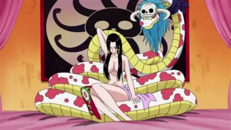 Boa Hancock Showing Off Her Back One Piece Ep Youtube
