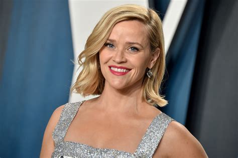 Reese Witherspoon S Favorite Cocktail Is Surprisingly Simple