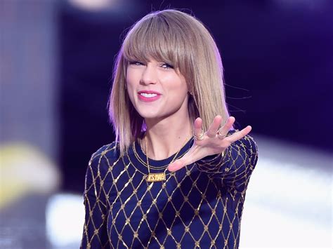 Why Taylor Swift Is On The Cover Of Times Person Of The Year Issue Business Insider