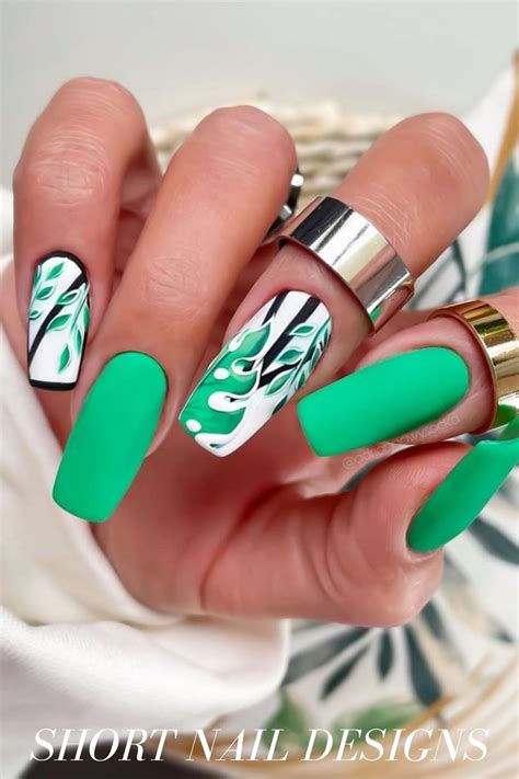 43 Cute Short Acrylic Nails Designs You Ll Want To Try