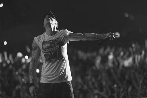 He burst onto the us charts in 1999 with a controversial take on the horrorcore genre. Eminem Venom Wallpapers - Wallpaper Cave