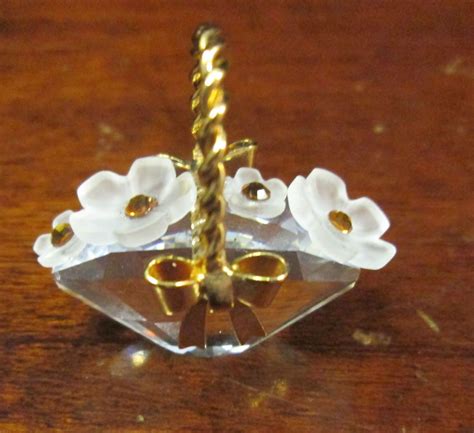 £30 art nouveau gold rose flower pendant necklace swarovski elements crystal. Swarovski Crystal Memories Miniature basket of flowers ...