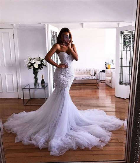 My blog all of tumblr. pinterest : @ urlocalbarbie | Abito da sposa in tulle ...