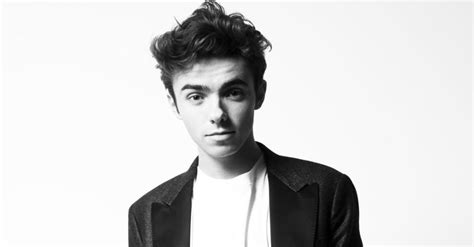 The Wanted S Nathan Sykes Launches Solo Music Career Official Charts