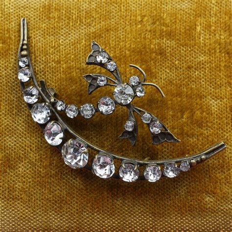 Victorian Dragonfly And Moon Brooch Pippin Vintage Jewelry