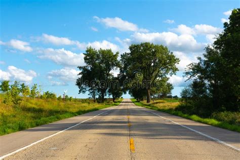 Open Road In The Midwest Stock Image Image Of Scene 156976985