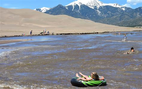 Each Year A Rare Natural Phenomenon Transforms Great Sand Dunes