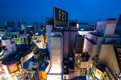 Dark Tokyo From Above Photographer Captures Japans Neon Capital From