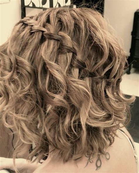 18 Beautiful Occasion Hairstyles For Medium Hair