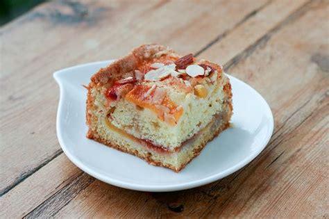 Ina says that these meyer lemon bars are the perfect portable dessert. Barefoot Contessa's Nectarine Cake | Cake toppings ...