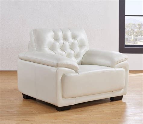 Global Furniture U1066 Modern White Premium Bonded Leather Living Room Set 2pcs U1066 Sofa Set 2