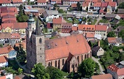 Jüterbog von oben - Kirchengebäude St. Nikolai im Altstadt- Zentrum in ...