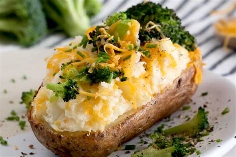 Just before baking, sprinkle with cheese, and bake at 350°f 20 to 25 minutes or until thoroughly heated and. Broccoli and Cheese Twice Baked Potatoes | Yes Healthy World