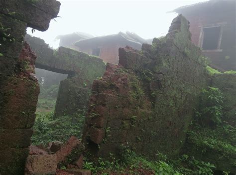 Foggy Ruins Amboli Maharashtra India Cowyeow Flickr