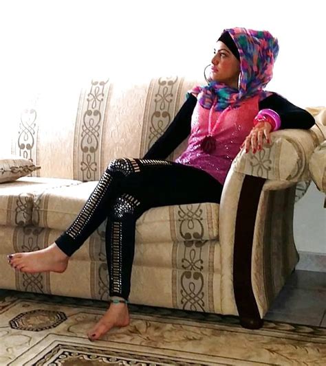 hot hijab arab paki turkish feet babes heels 8 99
