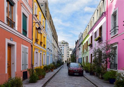 Rue Crémieux The Most Colorful Street In Paris