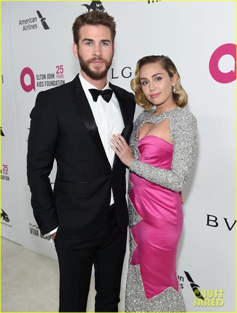 Miley Cyrus And Liam Hemsworth Split After Less Than A Year Of Marriage Photo 4333732 Divorce