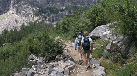 Virginia Hikers Rescued After Trail Flooding Near Devils Bathtub