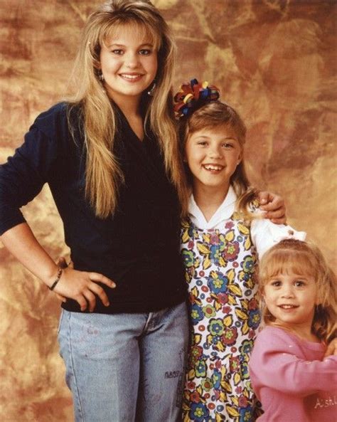 tanner sisters full house fuller house couple photos