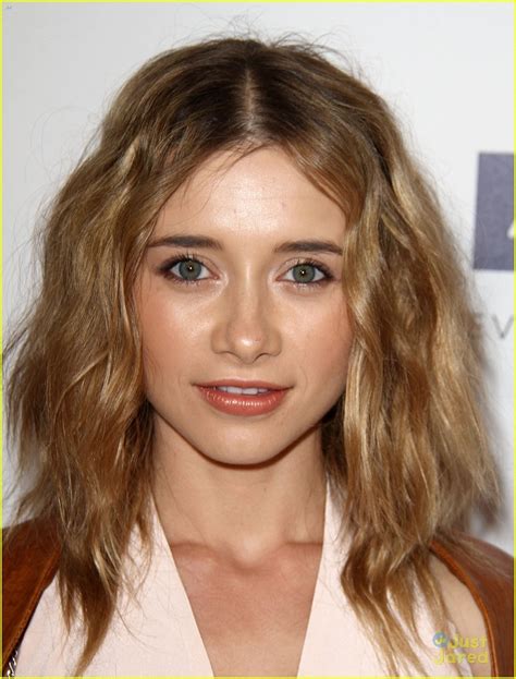 Olesya Rulin Pictures 136 Images