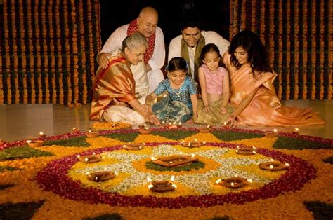 Suasana riang di hari raya imran ajmain. 7 Perkara Menarik Mengenai Hari Deepavali - Azmir Shah