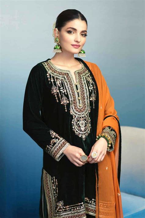 Latest Pakistani Winter Suits Velvet Suits Design And Brands