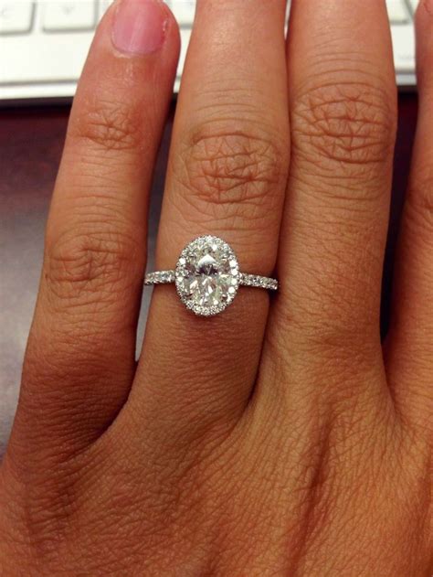 No wonder that they are among the top engagement ring trends at the moment. 16 best Oval Engagement Rings images on Pinterest | Oval ...