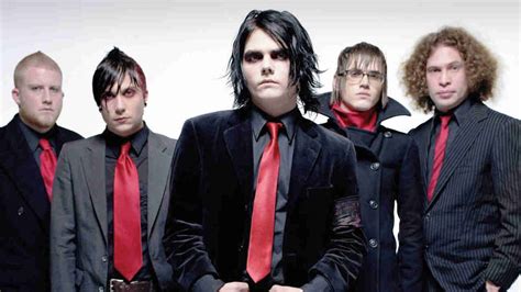 The Story Behind The Song My Chemical Romances Helena Louder