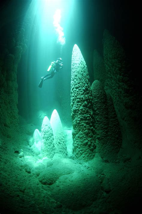 Deep Sea Diving In Underwater Caves Mexico Scubadivingvacations