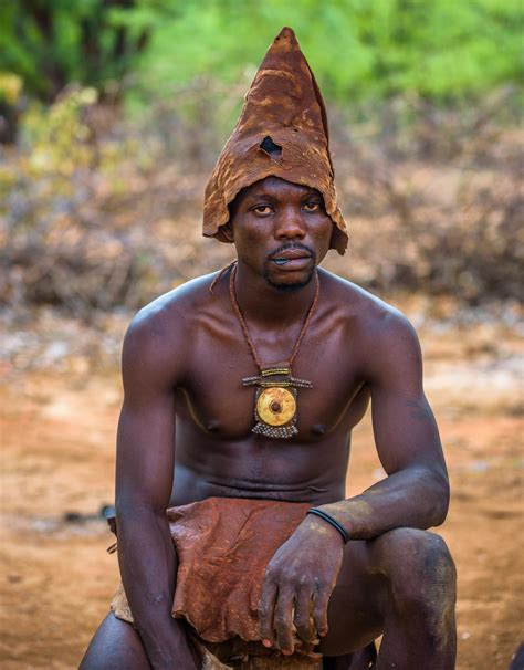 Member Of The African Tribe Himba Traditionally Dressed In Opuwo Namibia Arthurimmo Com Le Mag
