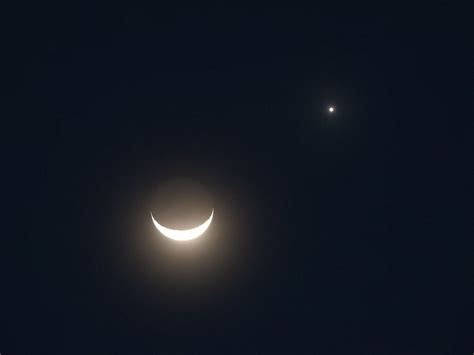 See It Moon And Venus At Sunrise Astronomy Essentials Earthsky
