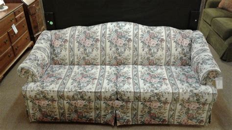 Broyhill Queen Sleepsofa Delmarva Furniture Consignment