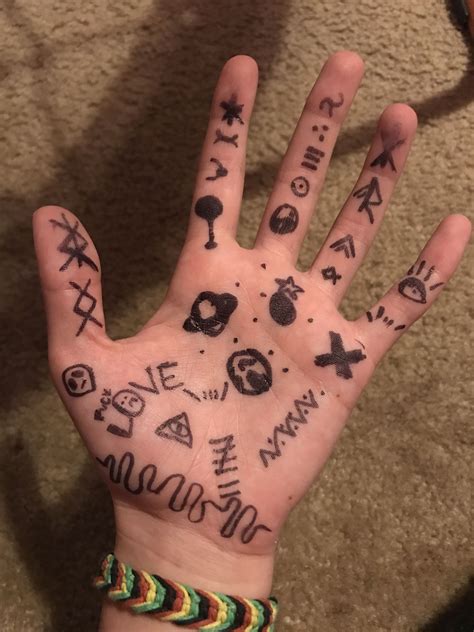 Lil Peep Love Tattoo On Hand Best Tattoo Ideas