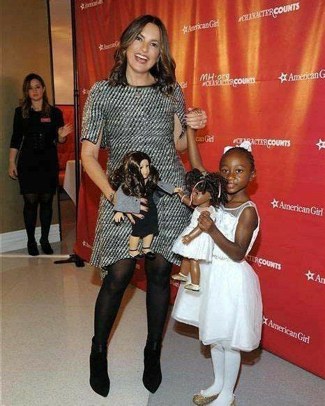 Mariska Hargitay And Amaya Mariska Hargitay Law And Order Special Victims Unit Law And