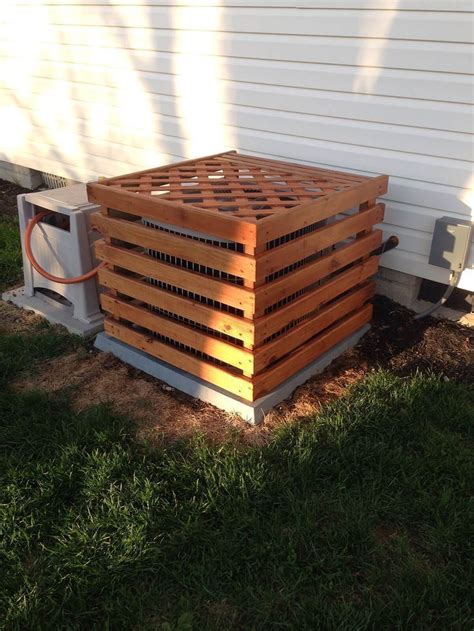 A Trellis Top Adds Further Disguise Holiday Outdoor Garden Project