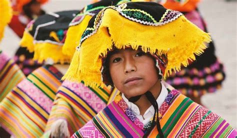 Explorando Las Ricas Y Variadas Costumbres Y Tradiciones Del Perú