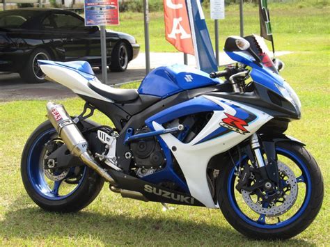 Or maybe you need to find an owners' manual that will tell you what you need to. 2006 Suzuki GSXR 600 600 Sportbike for sale on 2040motos