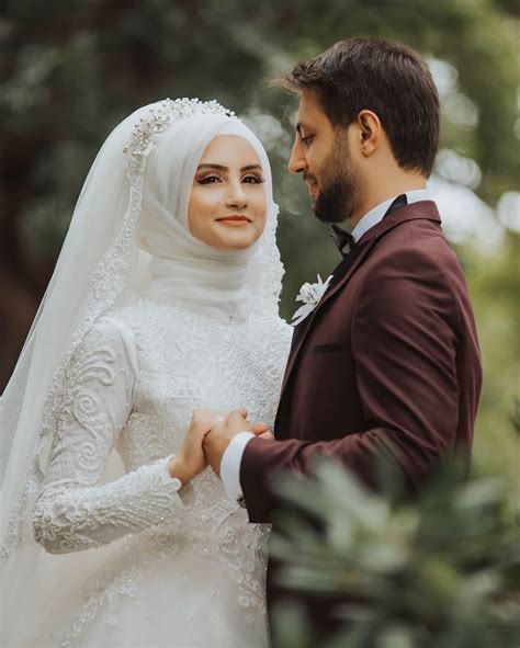 Hijabi Bride Hijabi Brides Muslimah Wedding Dress Muslim Wedding